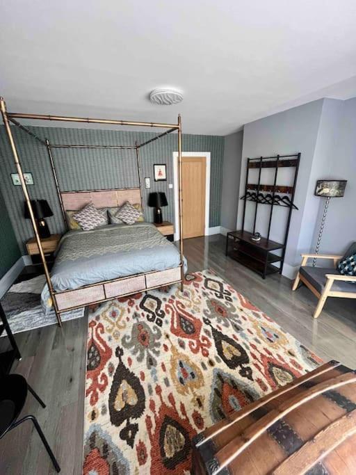 Spacious Semi-Detached Southsea House, Free Parking On Drive Portsmouth Zewnętrze zdjęcie
