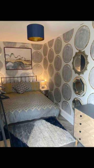 Spacious Semi-Detached Southsea House, Free Parking On Drive Portsmouth Zewnętrze zdjęcie