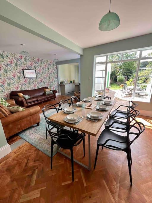 Spacious Semi-Detached Southsea House, Free Parking On Drive Portsmouth Zewnętrze zdjęcie