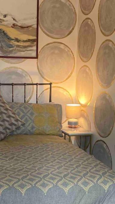 Spacious Semi-Detached Southsea House, Free Parking On Drive Portsmouth Zewnętrze zdjęcie